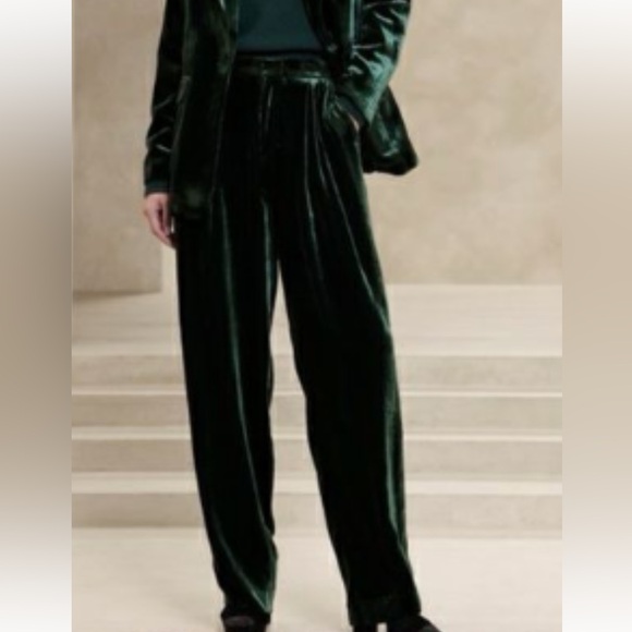 Banana Republic NORTE VELVET PLEATED PANT